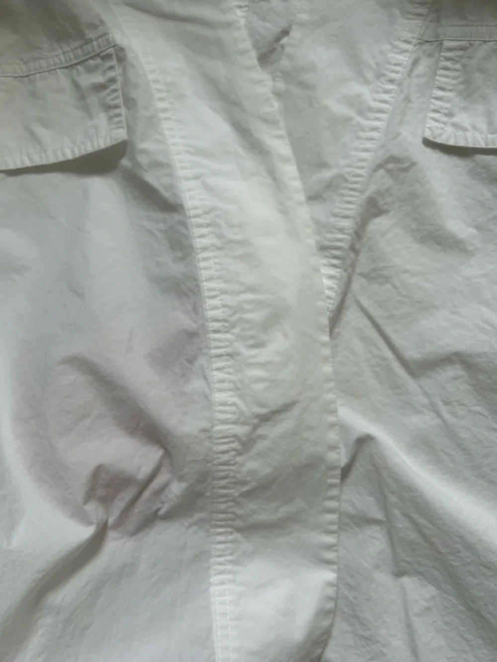 A.L.C. Oversized White Button-Down V-Neck, US0 - Picture 5 of 6